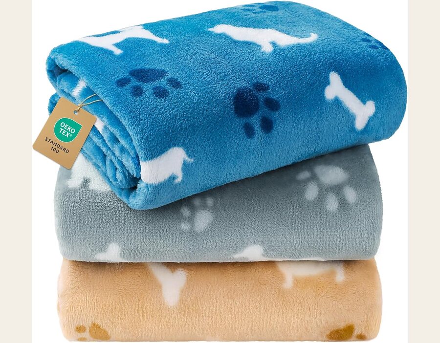 Luciphia 3 Pack Cute Dog Blankets, Soft Fleece for Small Puppy or Cat